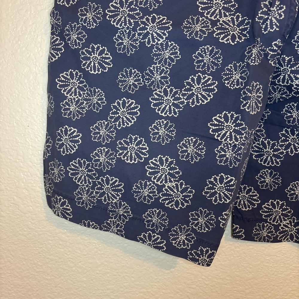 Levis Chino‎ Shorts Mens 36 Floral Lightweight 100 % Cotton - Picture 13 of 16